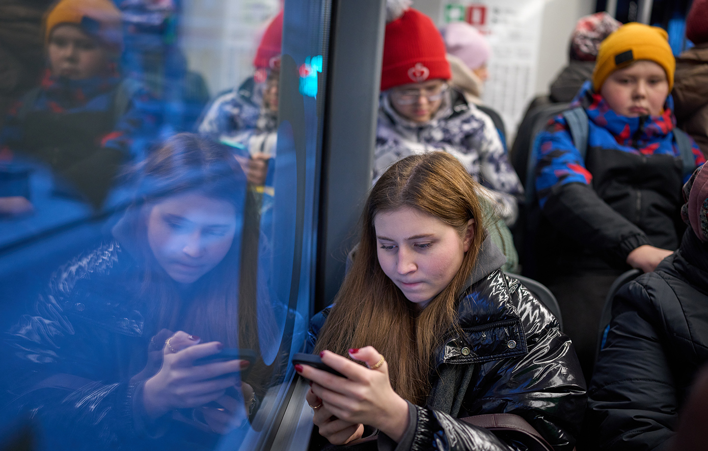 Ρήγμα στην ελίτ για το «μπλακ άουτ» στο διαδίκτυο: Το Κρεμλίνο υπόσχεται προσωρινά μέτρα για να καταλαγιάσει η οργή