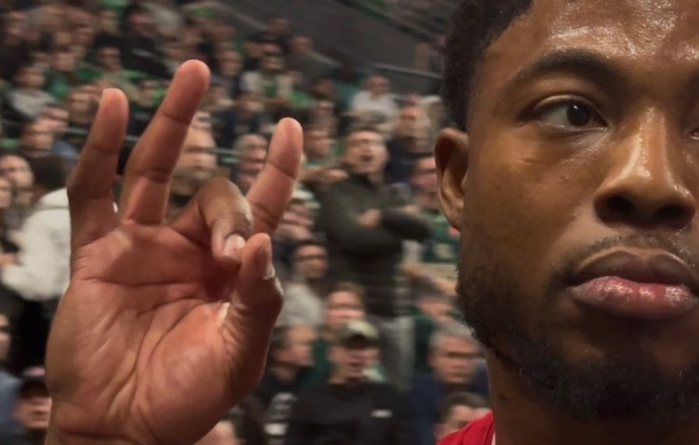 Ολυμπιακός: Ο Παναθηναϊκός έκανε καταγγελία κατά του Τζόουνς για προκλητικές χειρονομίες