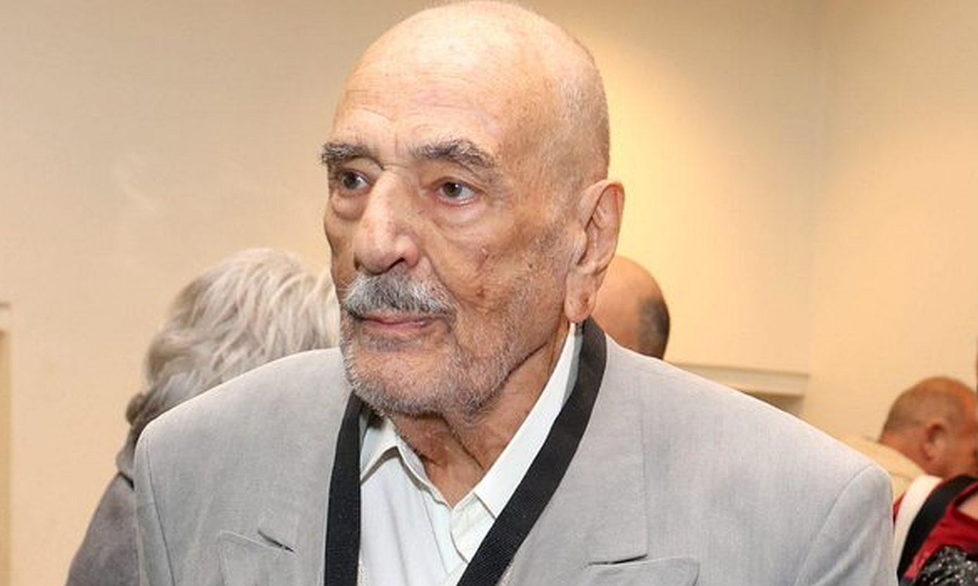 Συγκλονίζει ο Δημήτρης Καλλιβωκάς: Ψάχνω τρόπο να φύγω από τη ζωή &#8211; Σχεδόν όλες τις ώρες της ημέρας είμαι σε καροτσάκι