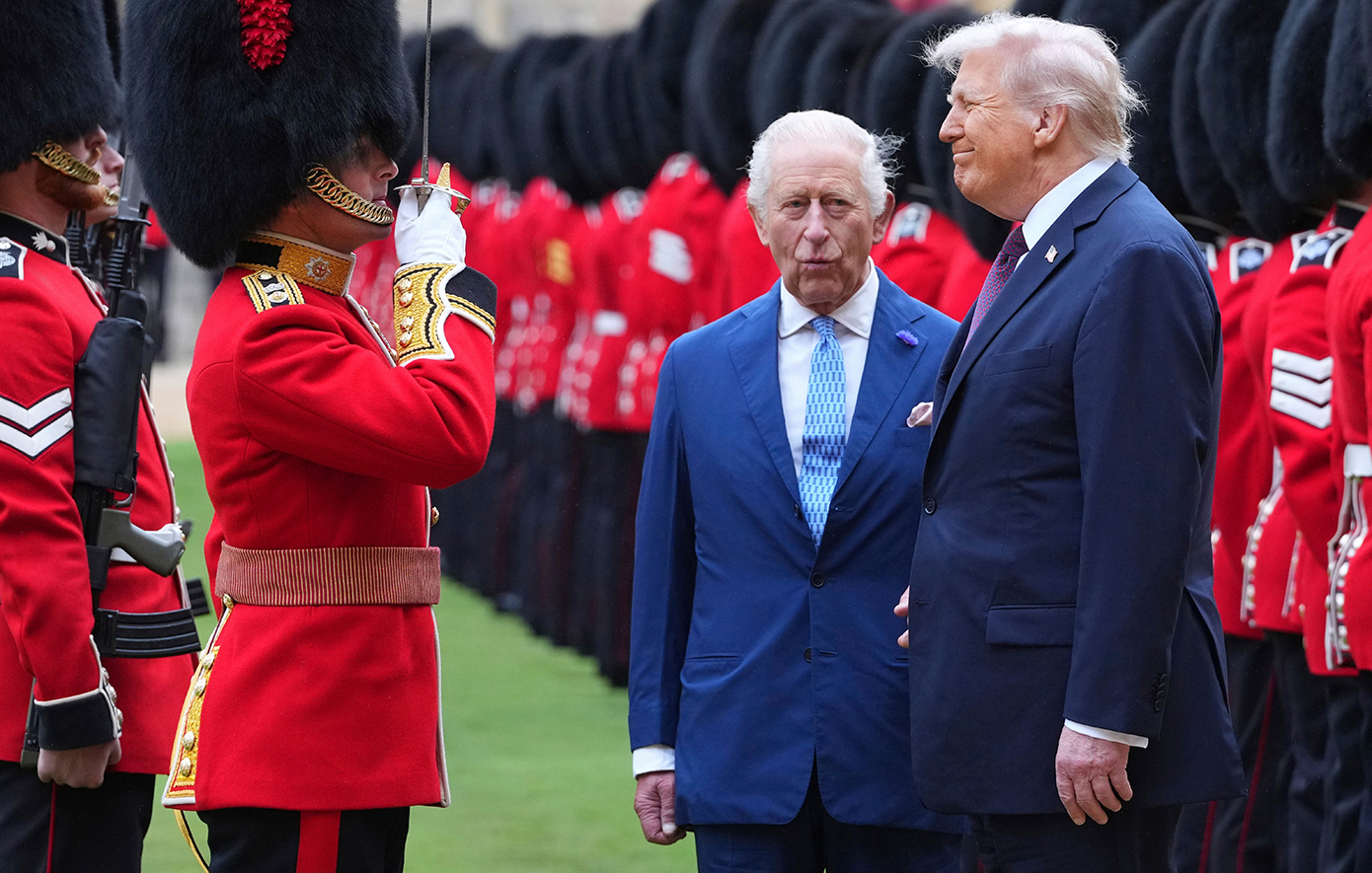 Η επίσκεψη του βασιλιά Καρόλου στον Λευκό Οίκο και τα νέα δεδομένα στις αμερικανοβρετανικές σχέσεις