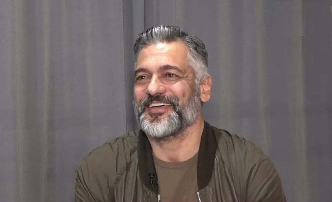 Στέλιος Κρητικός: Η άγνωστη ιστορία για την πρώτη του γνωριμία με τον Γιώργο Νταλάρα &#8211; Γιατί «ζητούσε την αστυνομία»