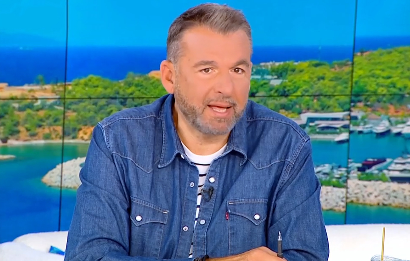 Γιώργος Λιάγκας: «Μου την έπεσε καθηγητής που μου έκανε ιδιαίτερα στα 16 μου &#8211; Ο πατέρας μου δεν με πίστευε»