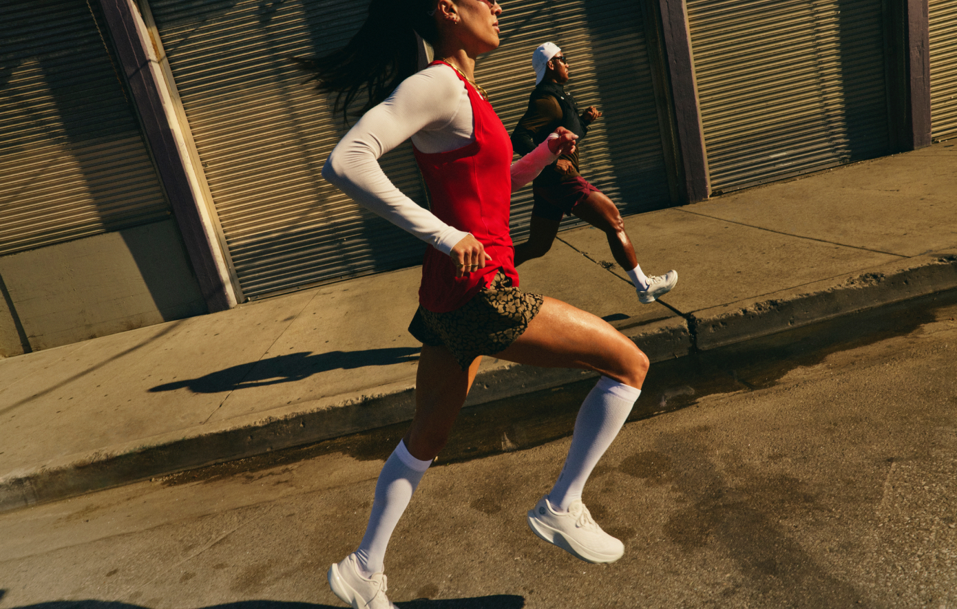 Το brand που άλλαξε τα leggings παγκοσμίως έρχεται στην Αθήνα &#8211; Ένα brand που θα ανανεώσει το athleisure style σας