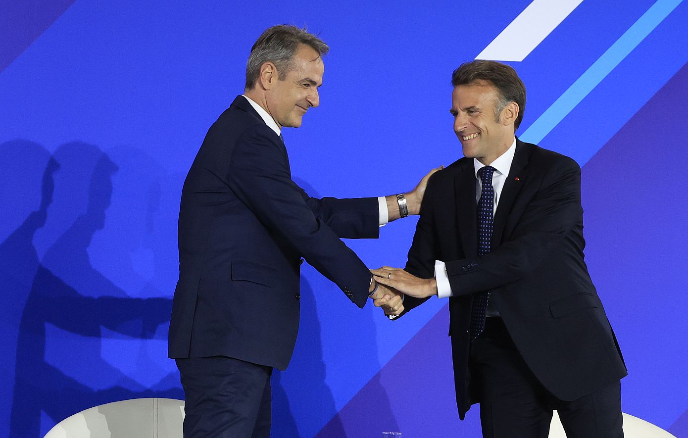 Μητσοτάκης και Μακρόν στο Ελληνογαλλικό Οικονομικό Φόρουμ &#8211; «Τα δύο κράτη είναι σήμερα πιο κοντά από ποτέ», δείτε live