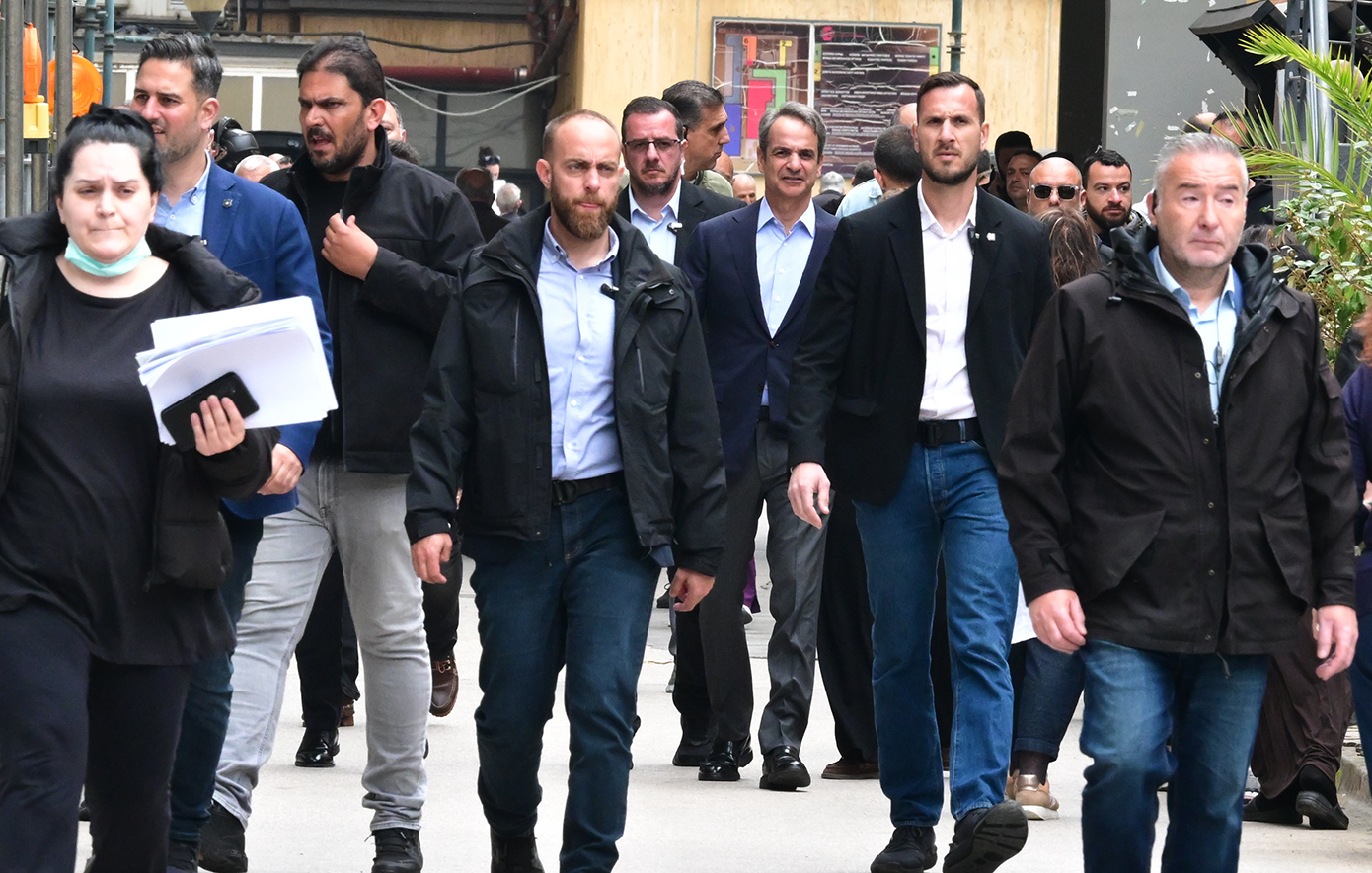 Σε κρίσιμη κατάσταση με ρήξη ανευρύσματος στον εγκέφαλο ο Γιώργος Μυλωνάκης – Στον «Ευαγγελισμό» βρέθηκε και ο Μητσοτάκης