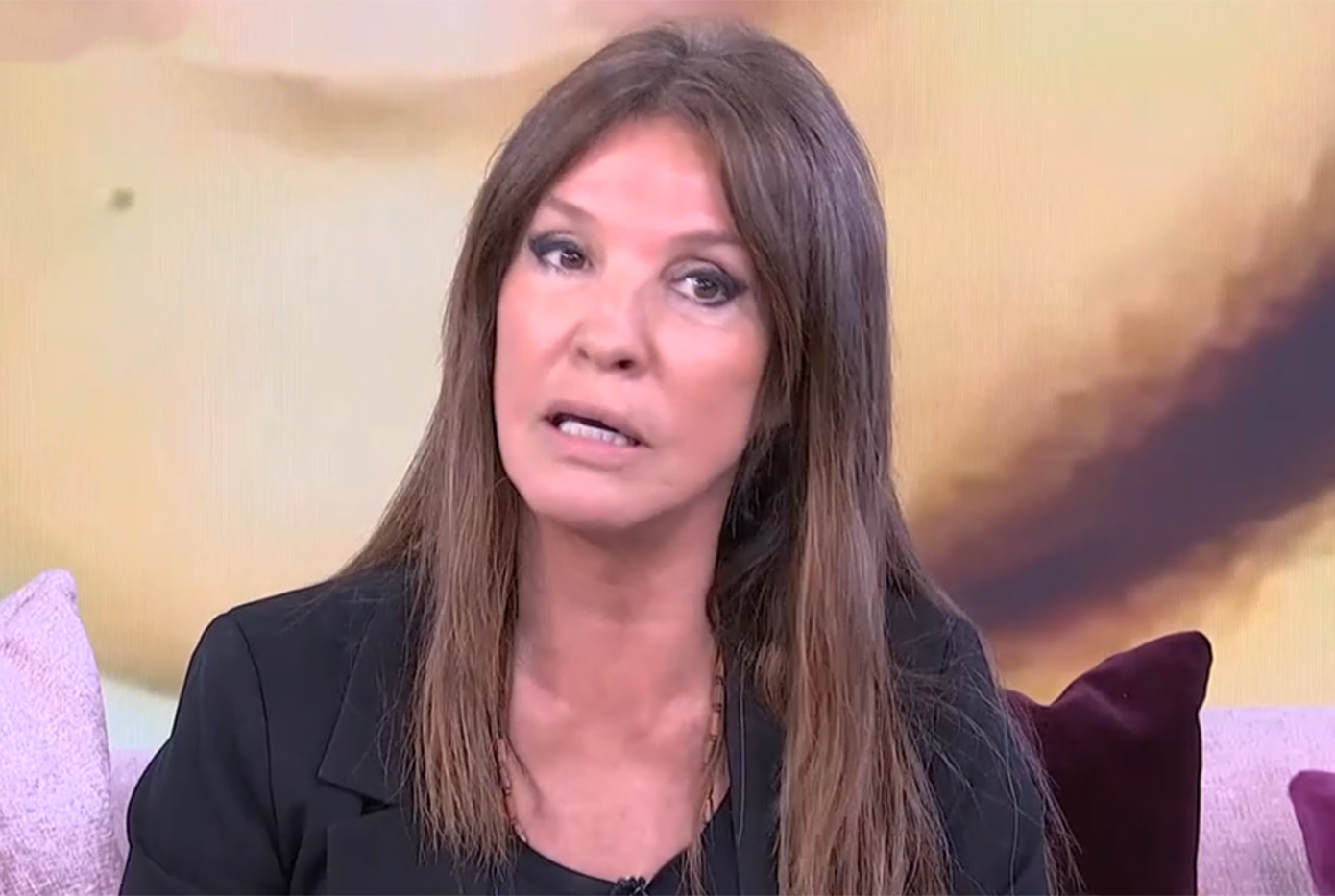 Βάνα Μπάρμπα: «Εξέθεσα την κόρη μου σε μικρή ηλικία, ήταν μεγάλο λάθος &#8211; Πρέπει να τη ρωτήσω πριν μιλήσω για εκείνη»