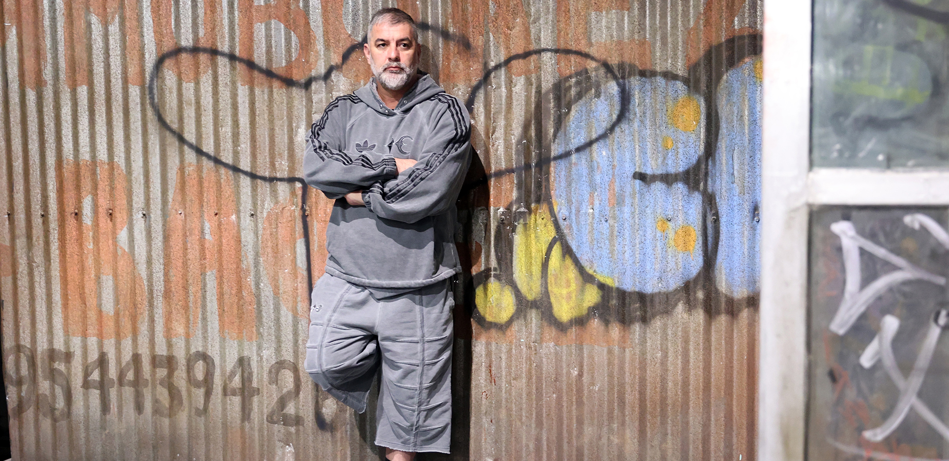 Βασίλης Μπισμπίκης: «Δεν είναι εύκολο να είσαι γονιός &#8211; Δεν είμαι παράδειγμα προς μίμηση, αλλά προς αποφυγή»