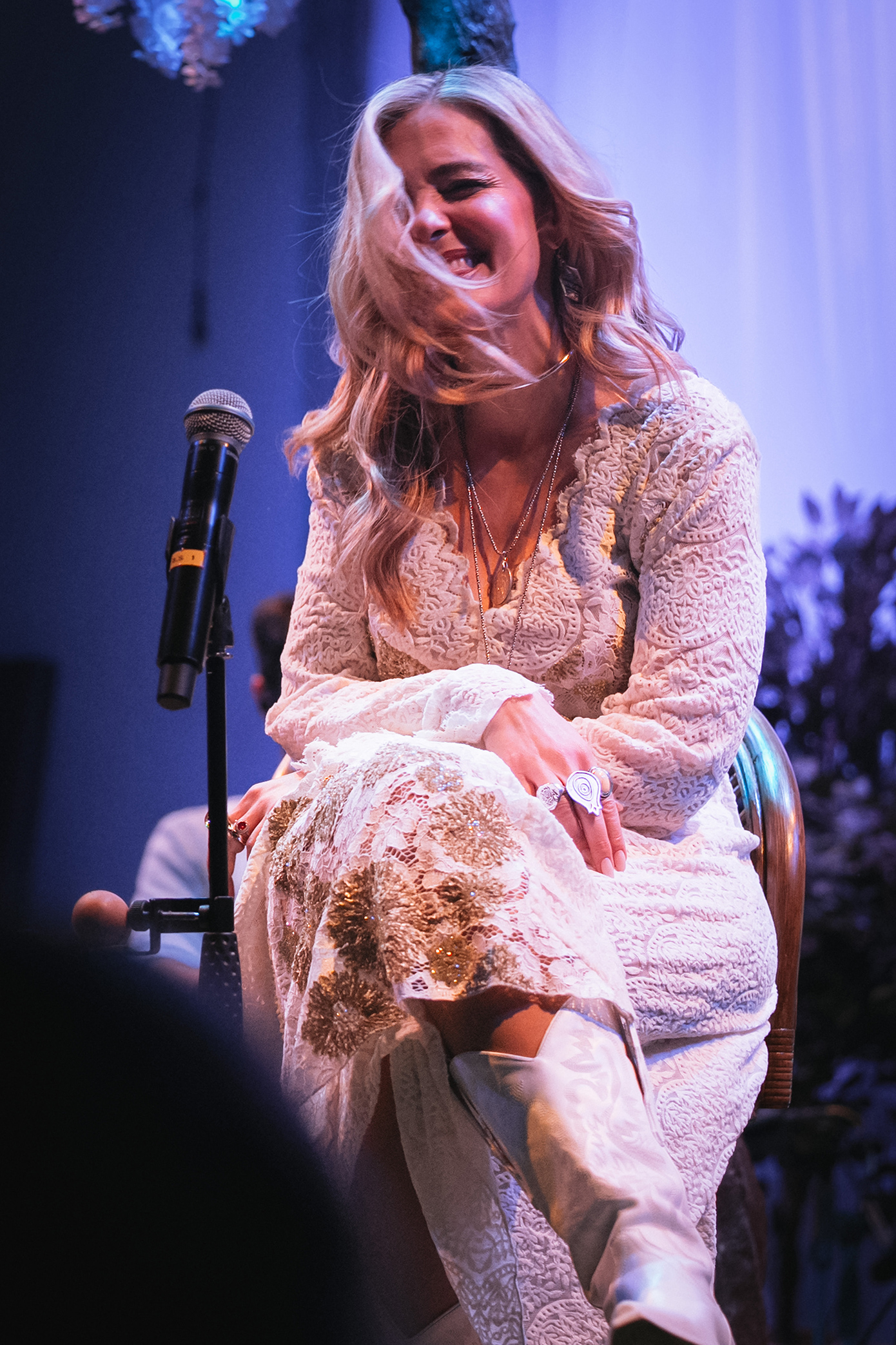 Νατάσσα Μποφίλιου