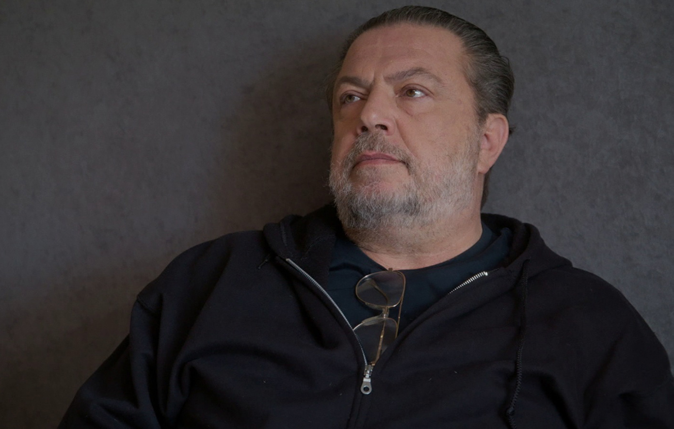 Να μ' αγαπάς