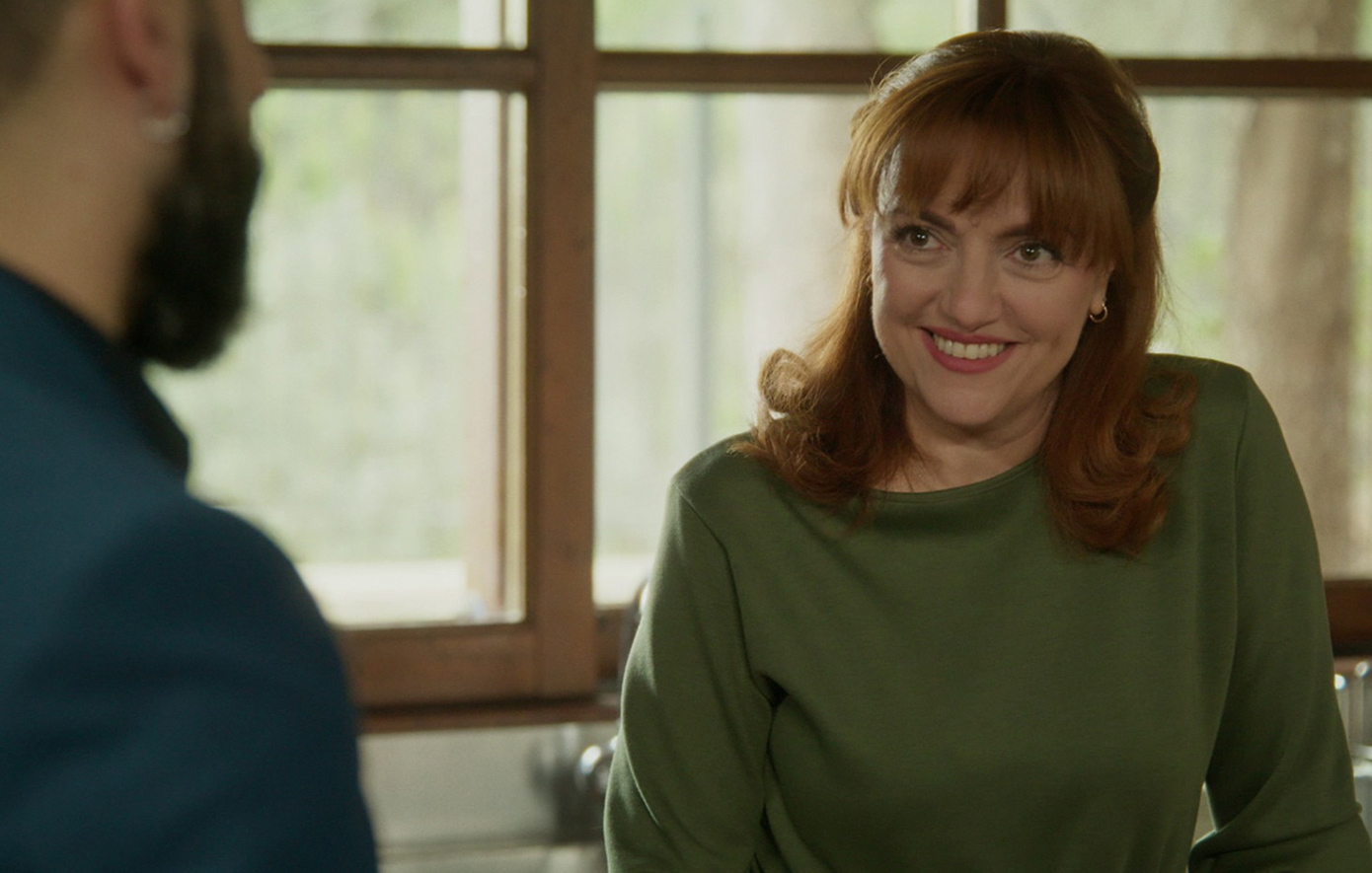 Να μ' αγαπάς Να μ' αγαπάς