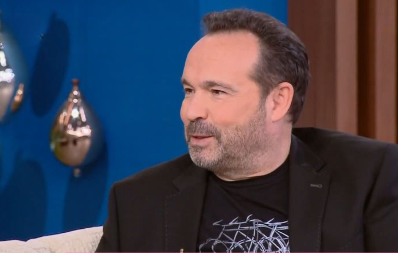 Κώστας Μακεδόνας: Το ατύχημα με το ελικόπτερο και οι «γονείς» Κραουνάκης και Νικολακοπούλου