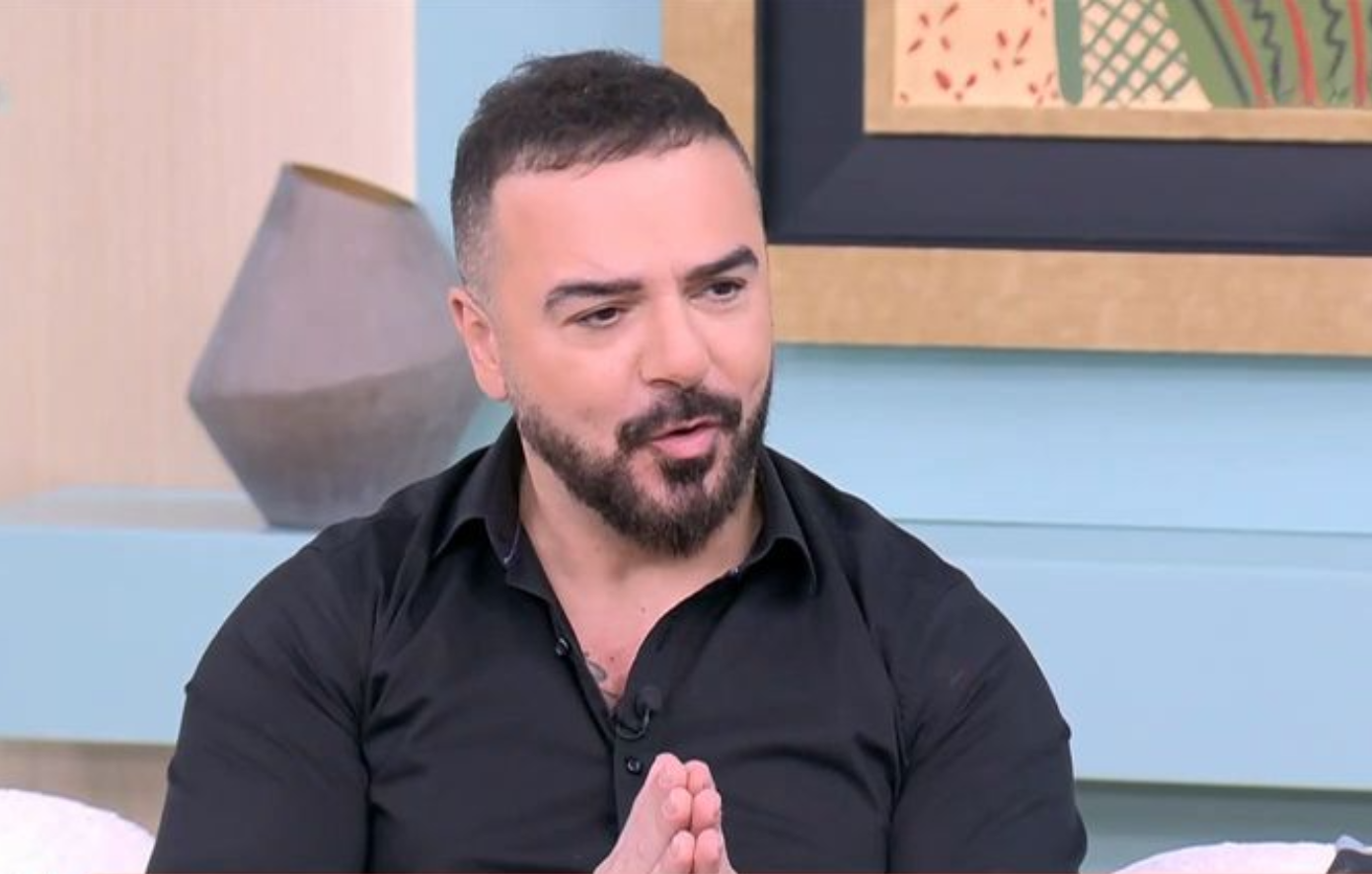 Τριαντάφυλλος για τον χωρισμό του: «Τώρα που είμαι μόνος βάζω πλυντήριο, πριν τα έκανε όλα εκείνη»