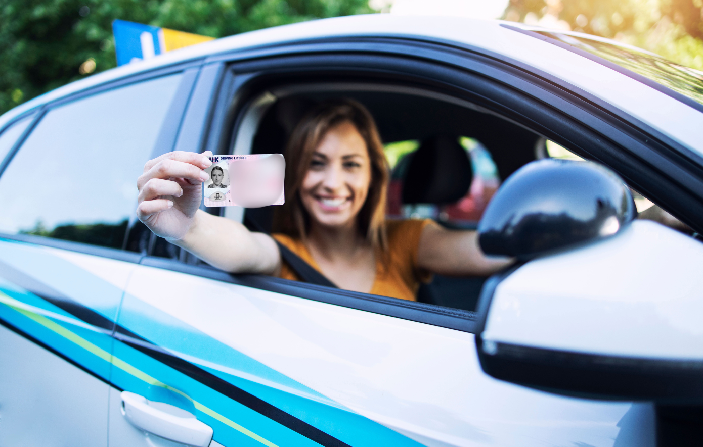 Γερμανία -σκάνδαλο με τα διπλώματα οδήγησης: Πλήρωναν 2.000 ευρώ σε σωσίες με περούκες για να δώσουν εξετάσεις