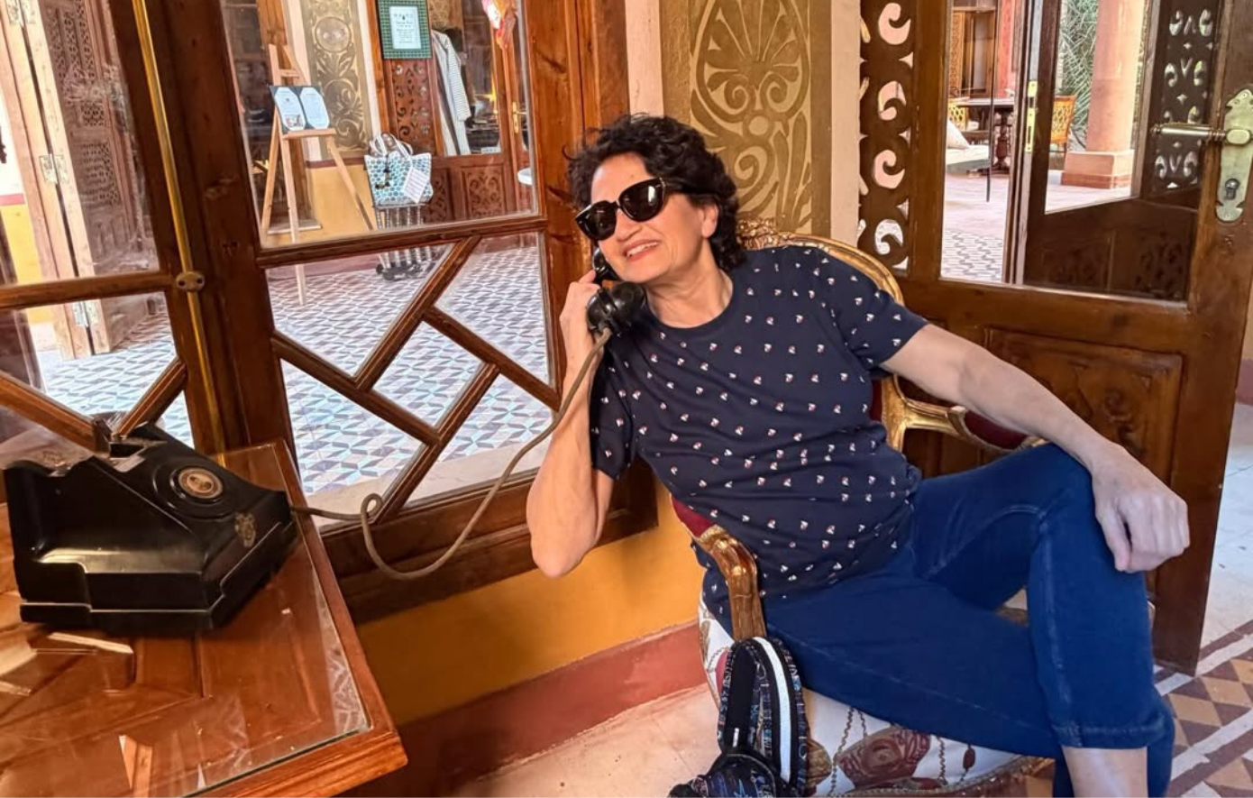 Άλκηστις Πρωτοψάλτη: Το ταξίδι – επιστροφή στις ρίζες της – Το φωτογραφικό άλμπουμ από την Αίγυπτο