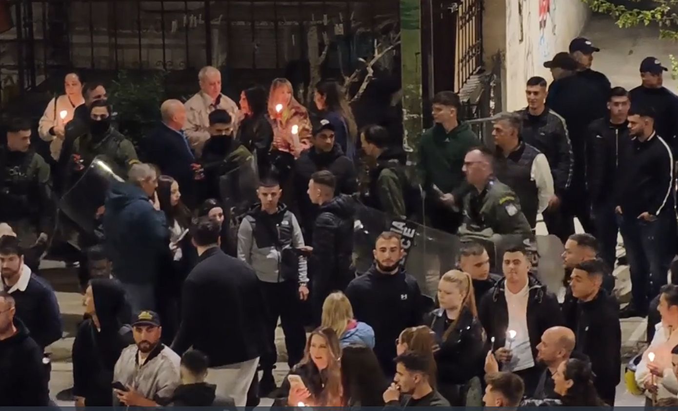 Ανάσταση με τα ΜΑΤ στον Νέο Κόσμο &#8211; Μπλόκο στο «έθιμο» με τις μολότοφ, με ελέγχους και προσαγωγές