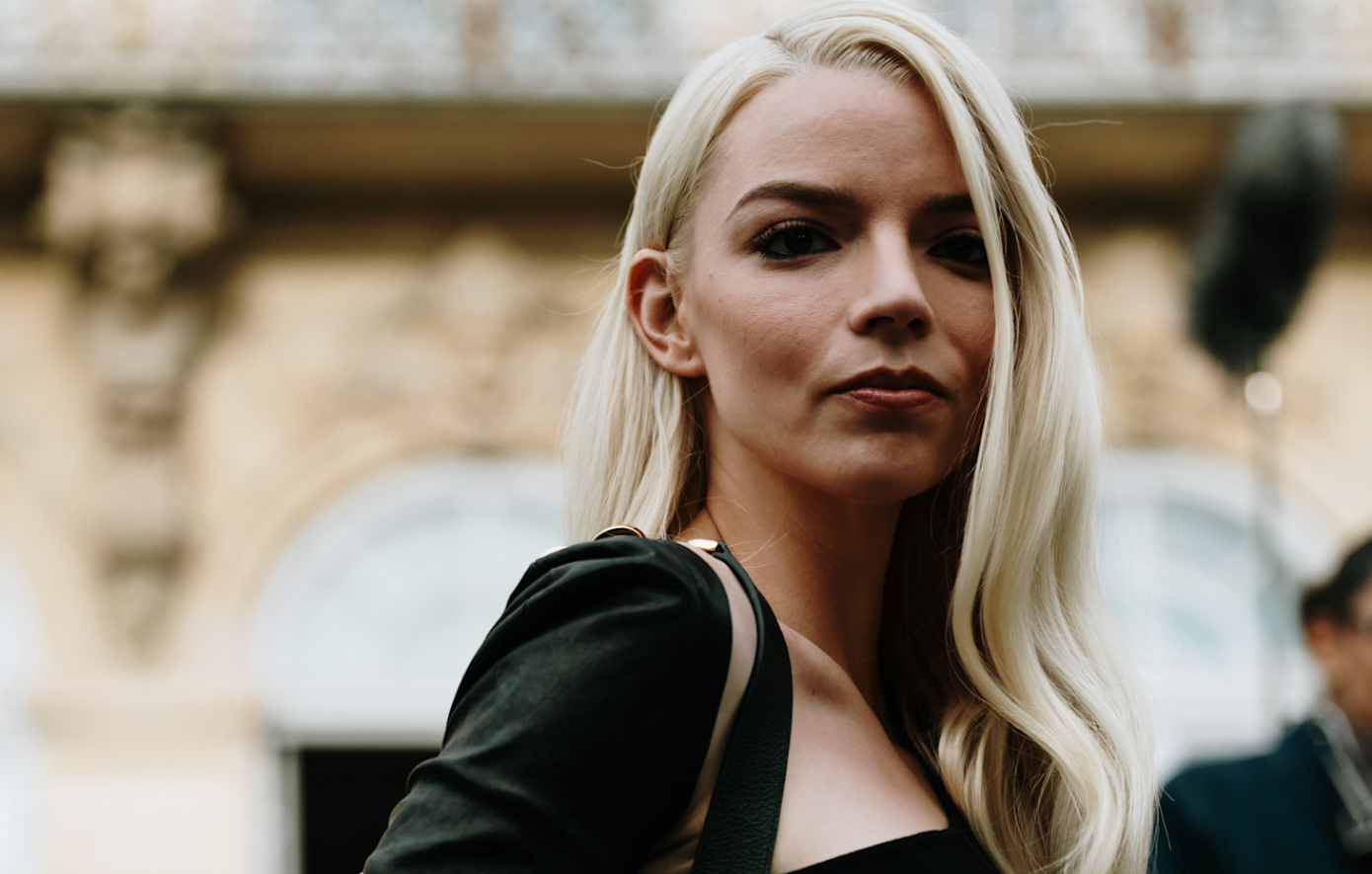 Ισχυρές βραδινές κρέμες: Επιδιόρθωση επιδερμίδας όσο κοιμάστε