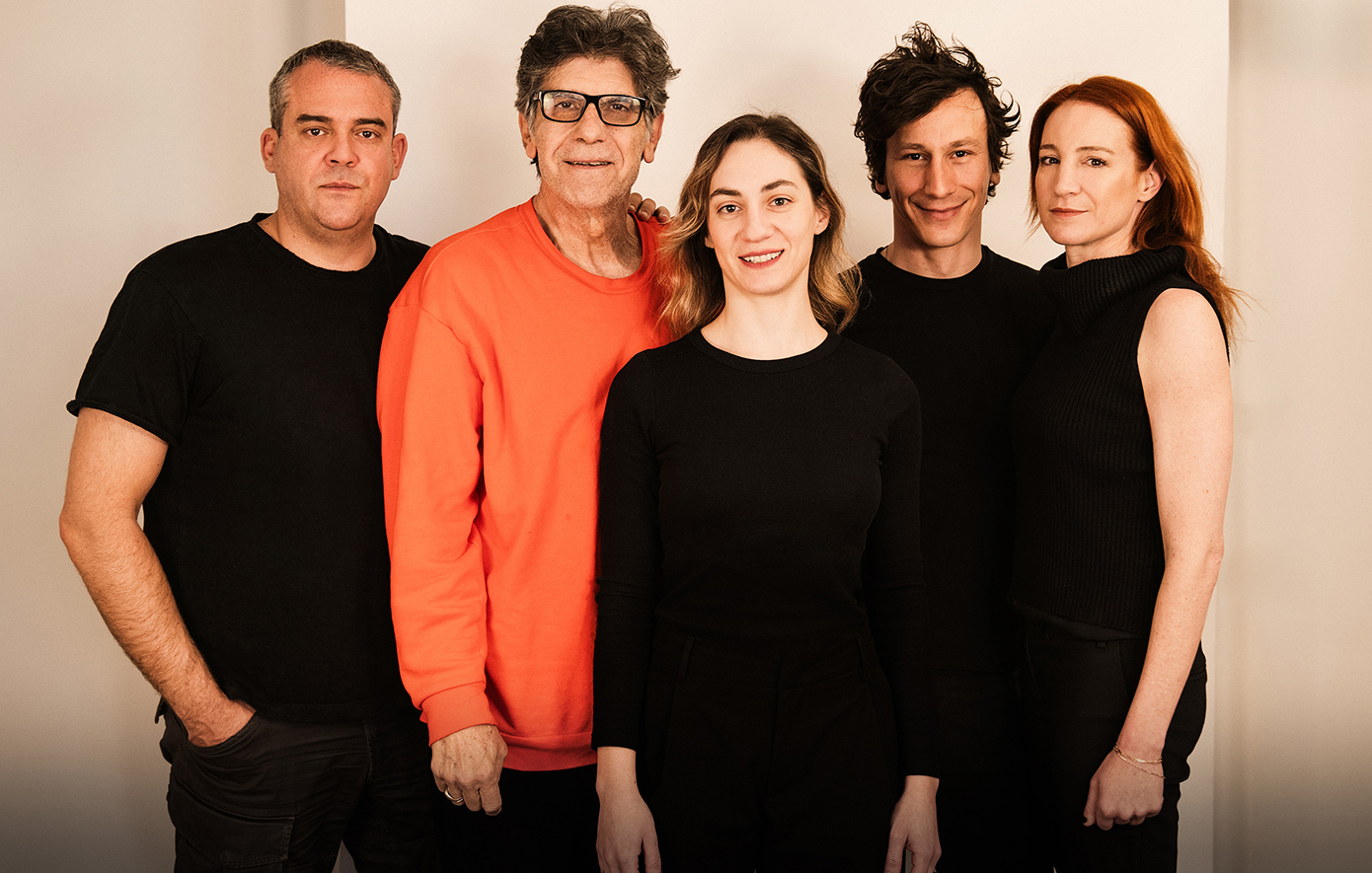 «Οθέλλος»: Μπέζος, Δαδακαρίδης, Σαράντης και Γουλιώτη στην πιο δυνατή θεατρική σύμπραξη του καλοκαιριού