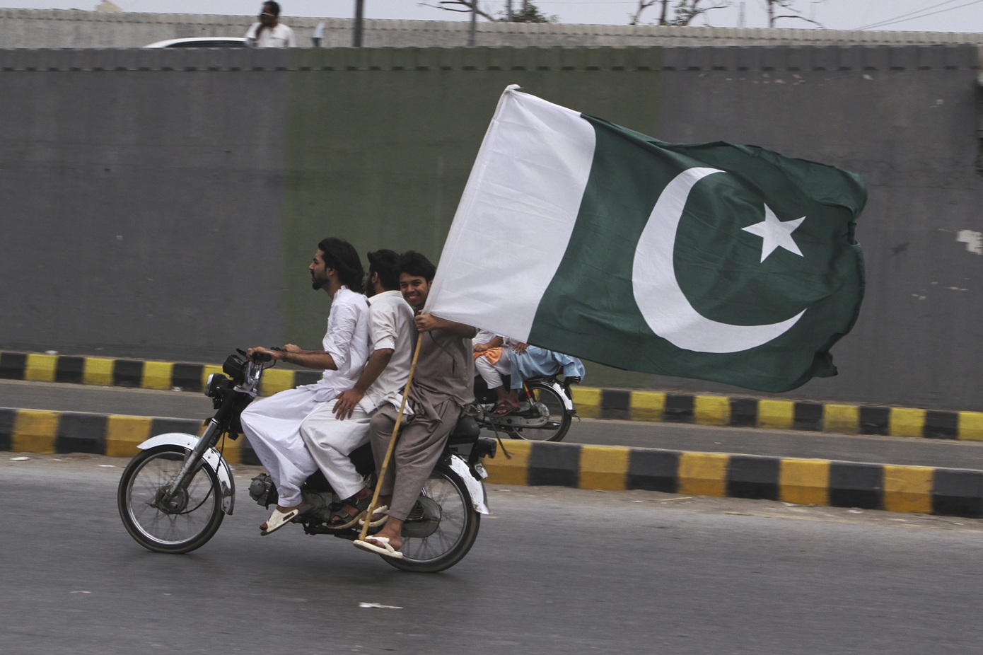 Το Πακιστάν δεν πρόκειται να εγκαταλείψει τις προσπάθειες για τις διαπραγματεύσεις μεταξύ ΗΠΑ και Ιράν