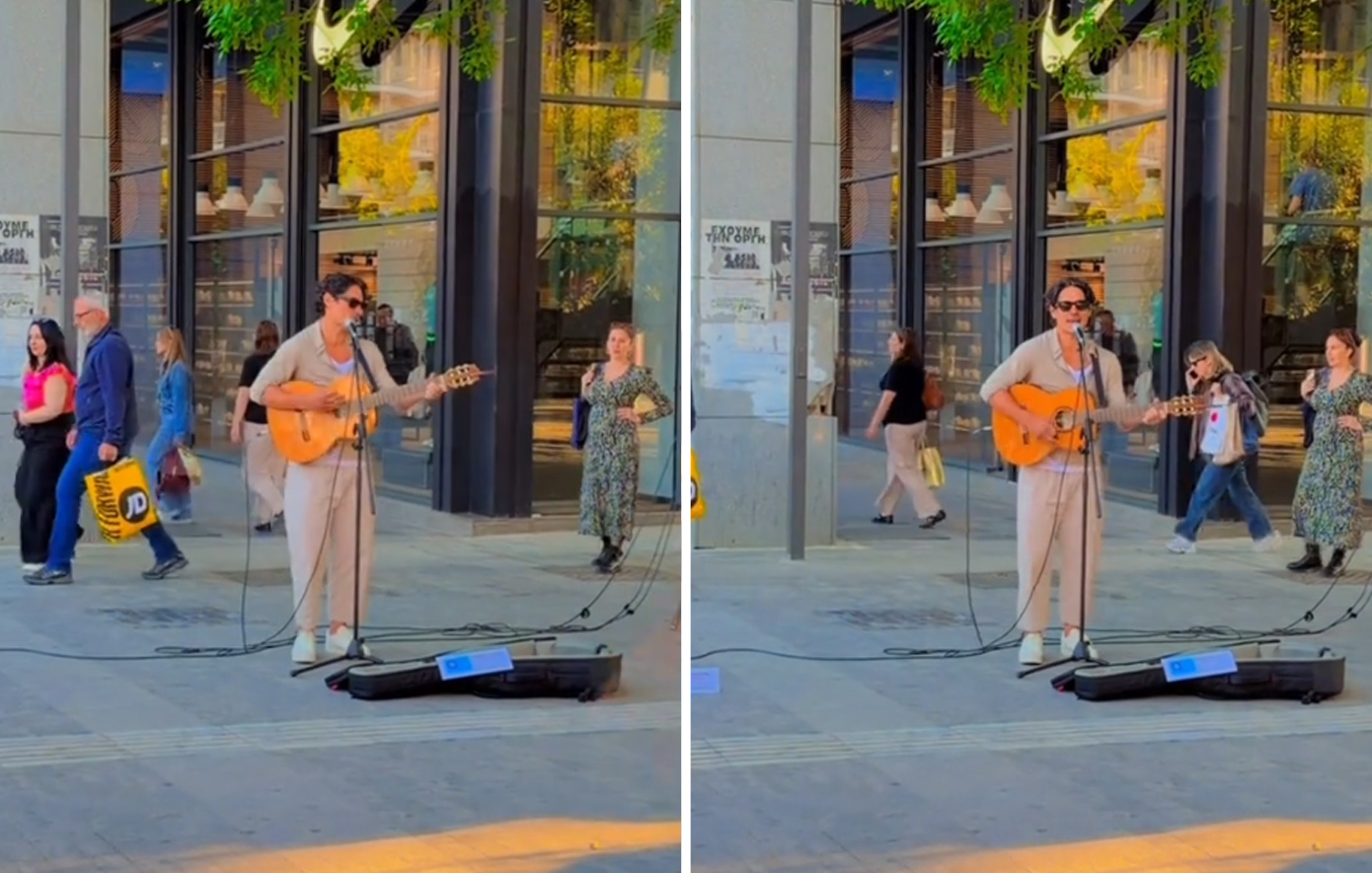 Ο Πάνος Βλάχος τραγουδάει στην Ερμού και κλέβει τις εντυπώσεις &#8211; Δείτε το βίντεο