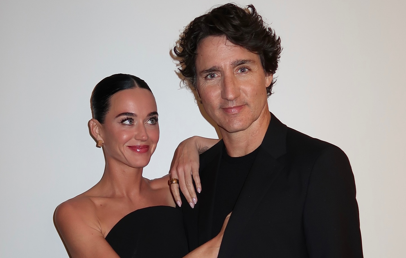 Η Κέιτι Πέρι ποζάρει αγκαλιά με τον Τζάστιν Τριντό: «Δεν φανταζόμουν ποτέ ότι το κάρμα μπορεί να είναι τόσο ανταποδοτικό»