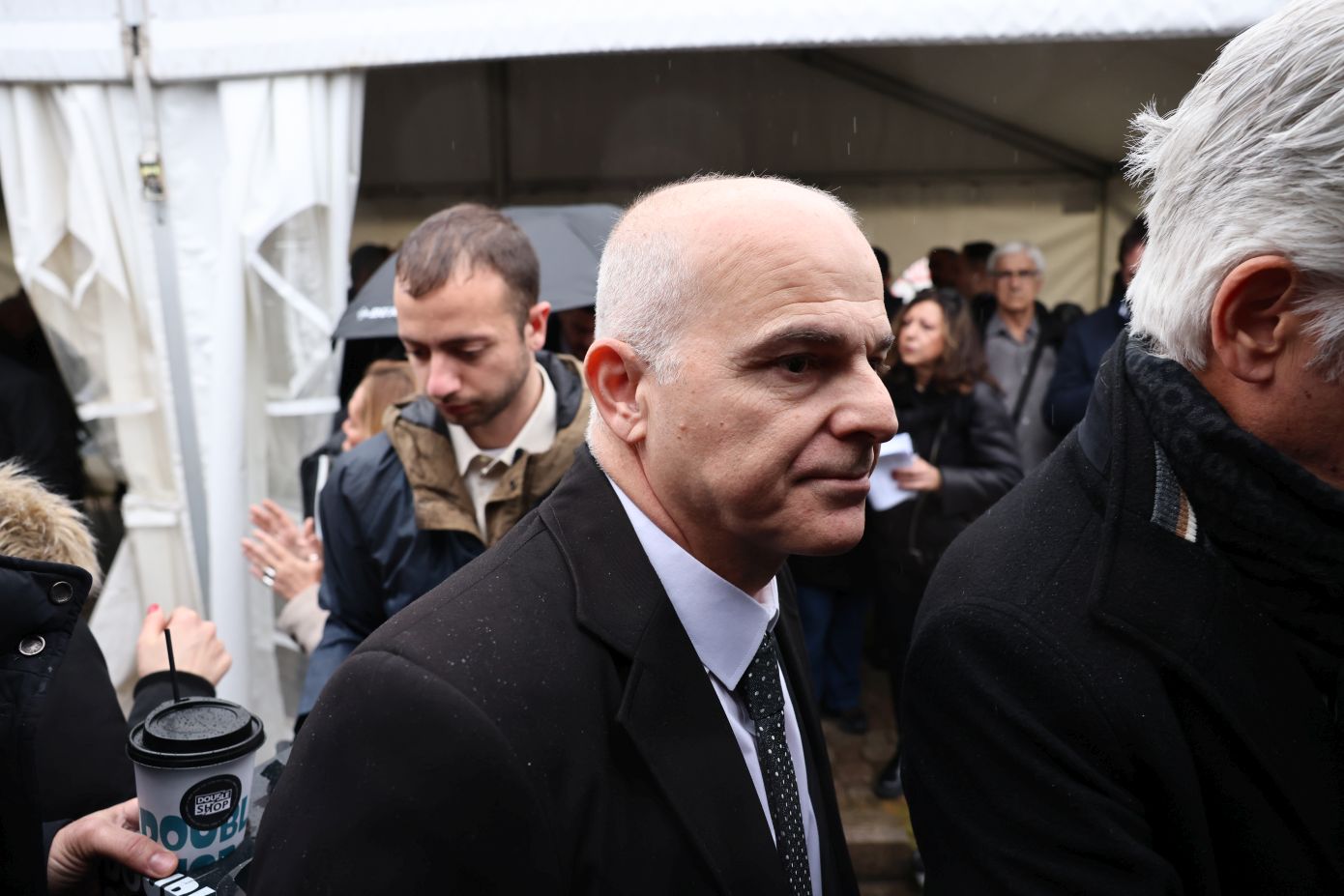 Εντάσεις και διαμαρτυρίες στη δίκη για τα Τέμπη: Ψαρόπουλος: Είναι ο αγώνας της ζωής μου &#8211; Πλακιάς: Άπαντες ησυχία όταν ακούγονται τα ονόματα των παιδιών μου