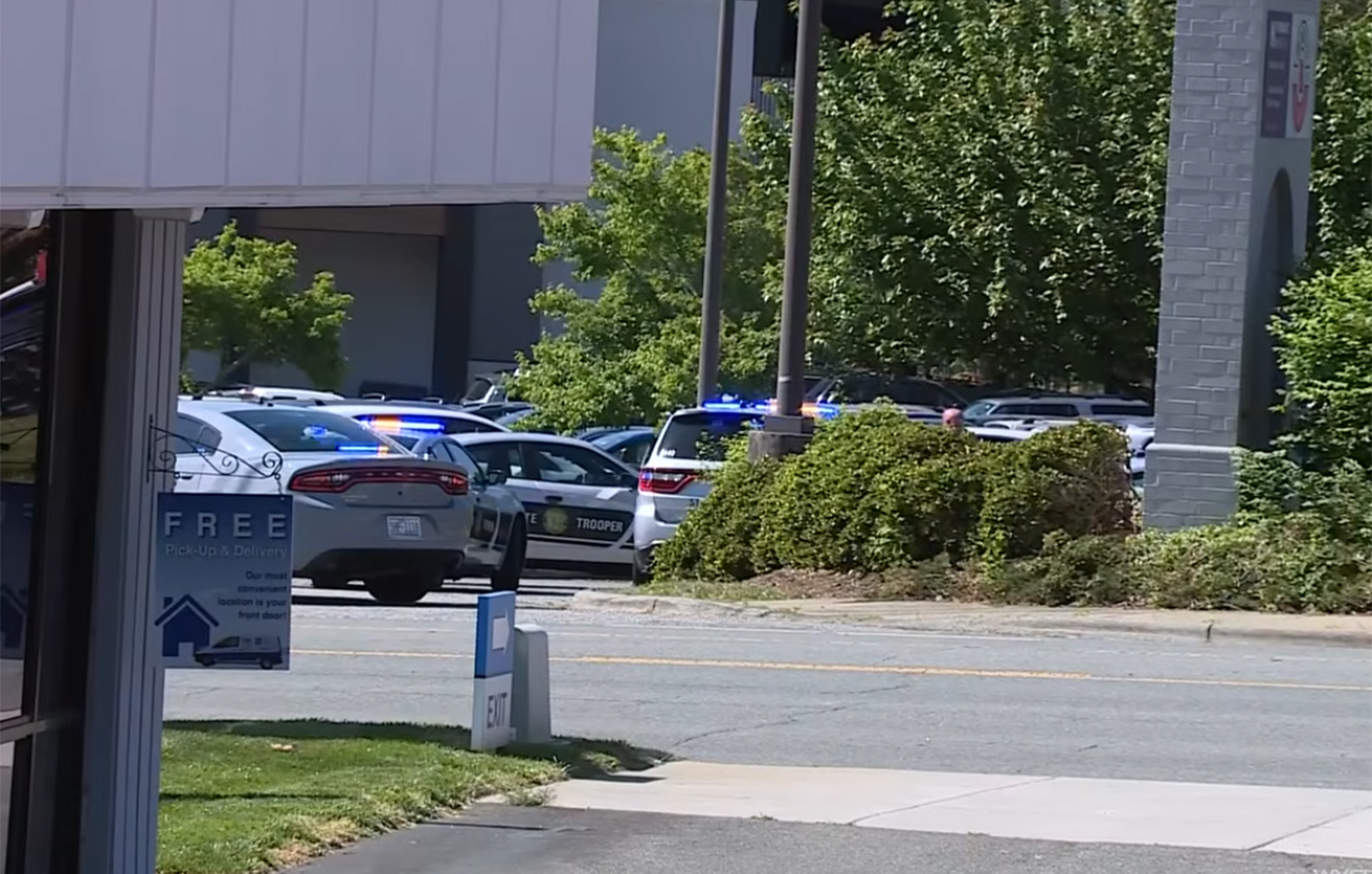 Δύο νεκροί από τους πυροβολισμούς στη Βόρεια Καρολίνα: Για «ραντεβού» κάνουν λόγο οι αρχές