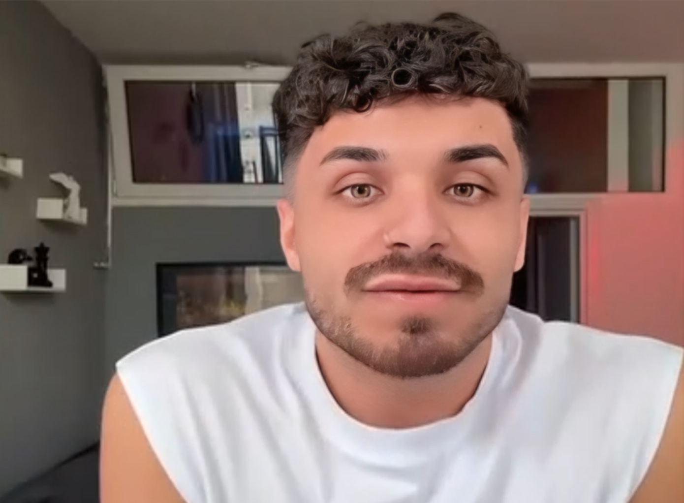 O Στέφανος Παπαδόπουλος απαντά για τη συμμετοχή του στο τηλεπαιχνίδι «Ρουκ Ζουκ»: «Τα γυρίσματα έγιναν πριν από 6 μήνες»