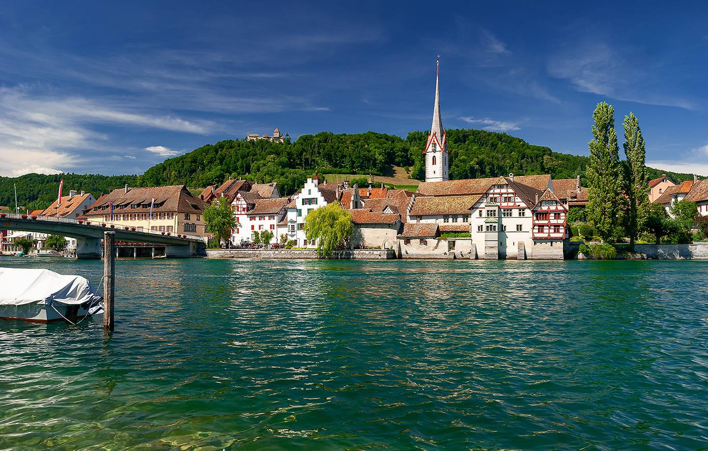 Αυτή η πόλη είναι η μεσαιωνική έκπληξη στην Ελβετία