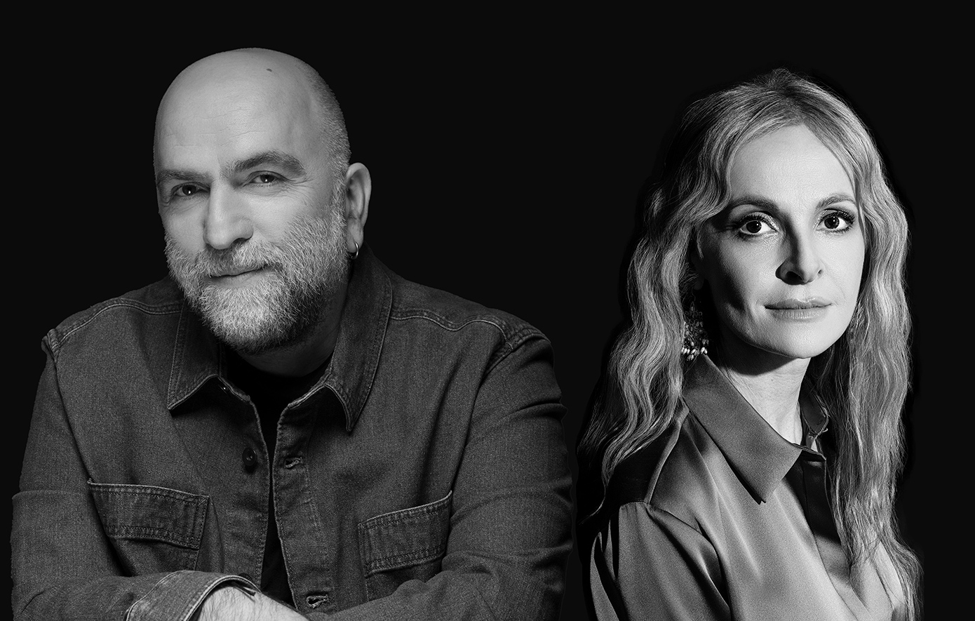 Τι συμβαίνει όταν ο Σταύρος Ξαρχάκος συναντά μουσικά τον γιο του; Το αποτέλεσμα είναι το «Ταξίδι για το Σάντα Φε»