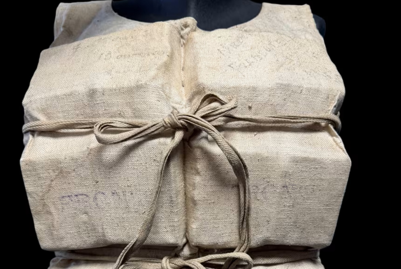 Σωσίβιο επιζώντα από τον Τιτανικό βγαίνει σε ιστορική δημοπρασία