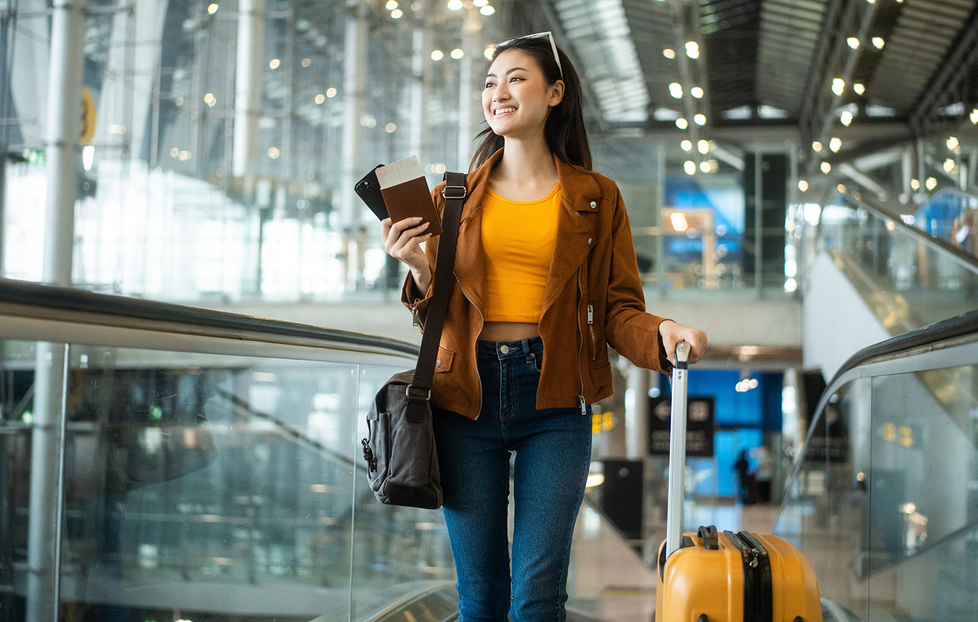 Οι απάτες που πρέπει να προσέχουν οι τουρίστες: Από το κόλπο με τα «περιττώματα πουλιών» μέχρι το κεμπάπ των 1.500 λιρών