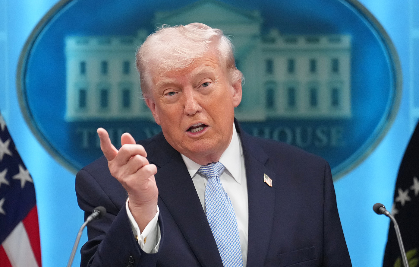 Τραμπ: Μπορούμε να εξαφανίσουμε το Ιράν σε μία νύχτα, ίσως αύριο το βράδυ &#8211; Με 155 αεροσκάφη σώσαμε τον πιλότο