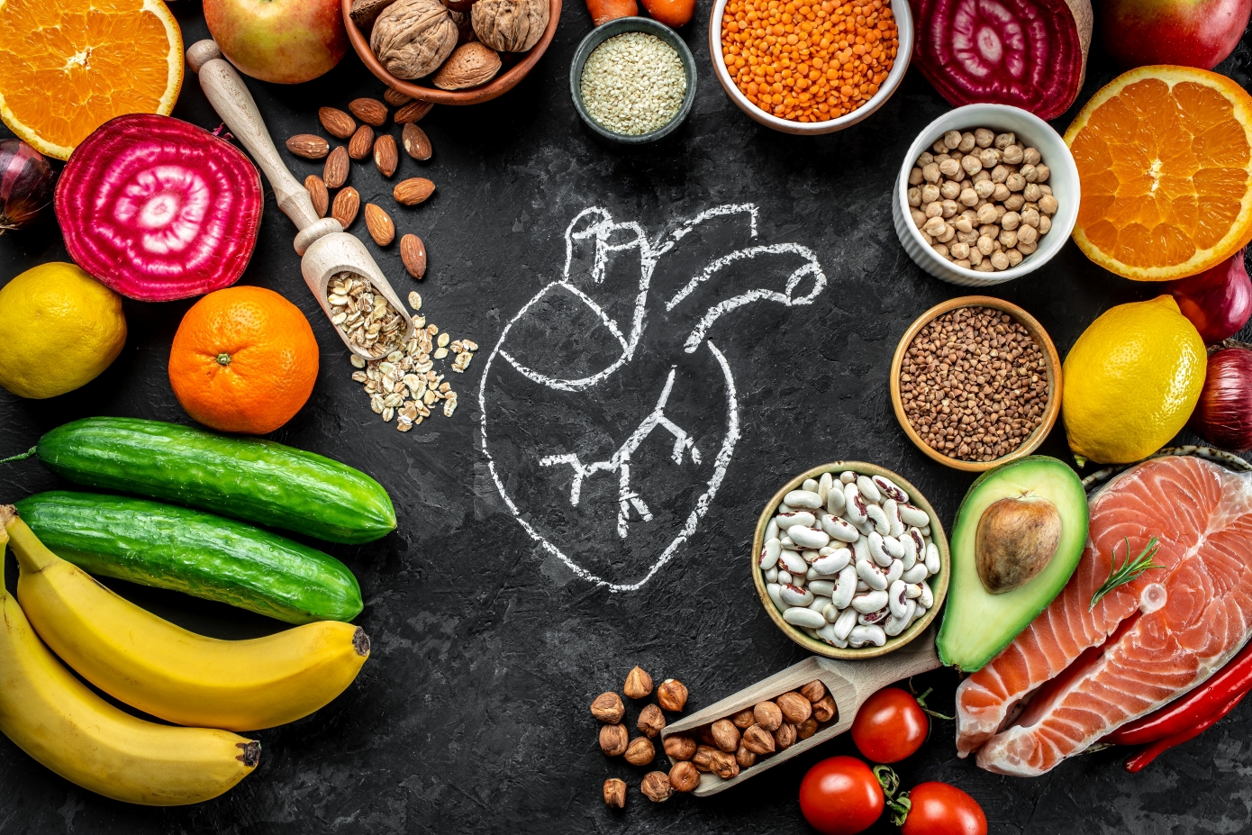 12 καθημερινές τροφές που βοηθούν στη μείωση της χοληστερίνης μετά τα 50