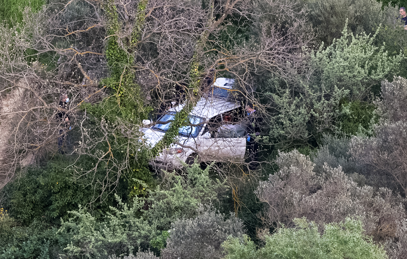 Σπαρακτικές σκηνές μέσα στα χωράφια για τη δολοφονία της 43χρονης Ελευθερίας &#8211; &#8216;Επεσαν ο ένας στην αγκαλιά του άλλου