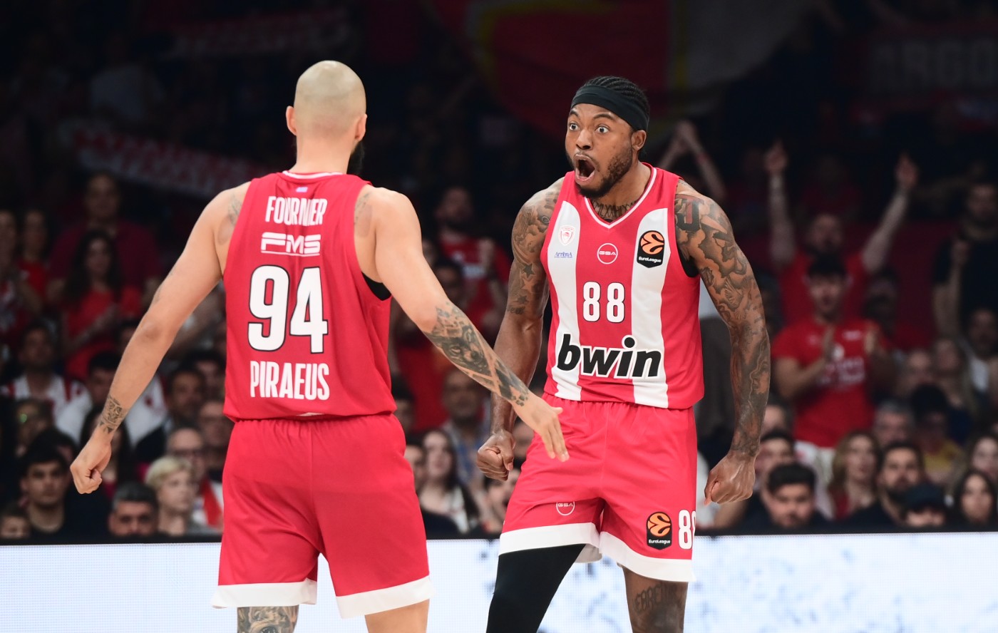 EuroLeague: Ο Ολυμπιακός θέλει να τελειώσει τη σειρά στο Μονακό