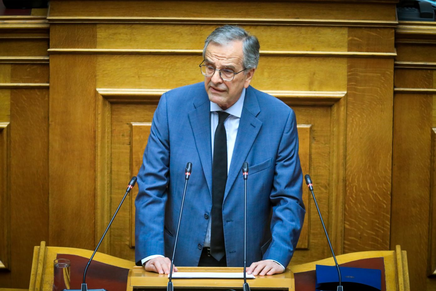 Νέες βολές από Σαμαρά: Πόσο πια θα εξευτελίσετε τους θεσμούς, αλλά ακόμα και αυτήν την έρημη ΝΔ;