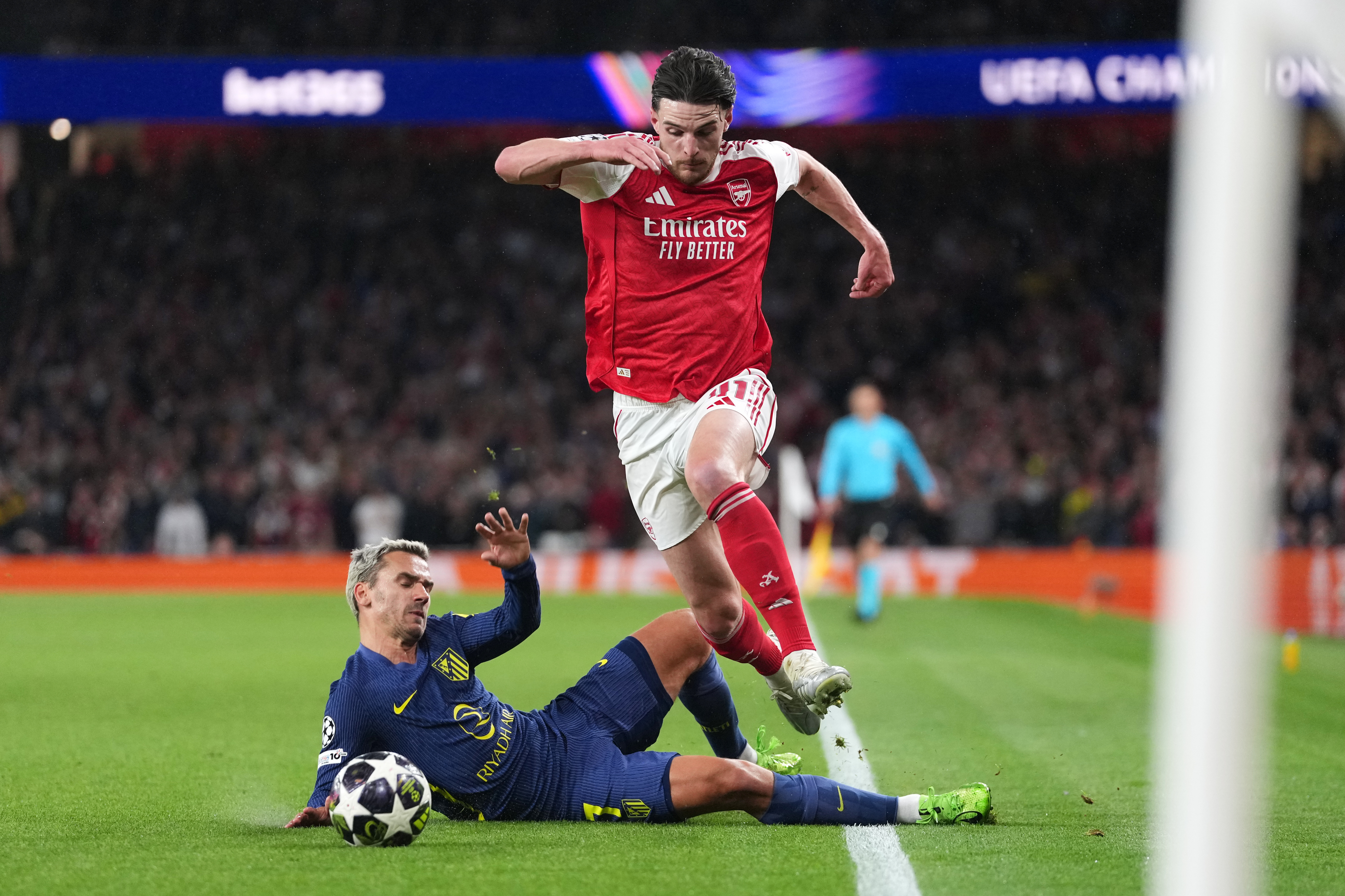 Premier League: Για το βήμα τίτλου η Άρσεναλ κόντρα στην Γουέστ Χαμ που «καίγεται» για την παραμονή