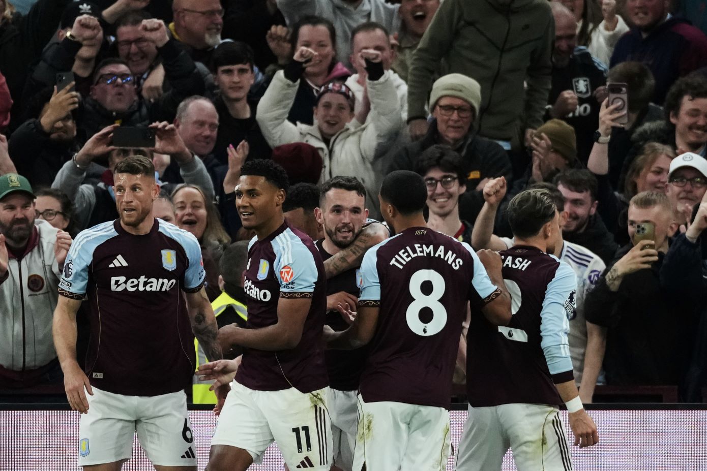 Premier League: Προβάδισμα για την 4η θέση η Άστον Βίλα, 4-2 την Λίβερπουλ