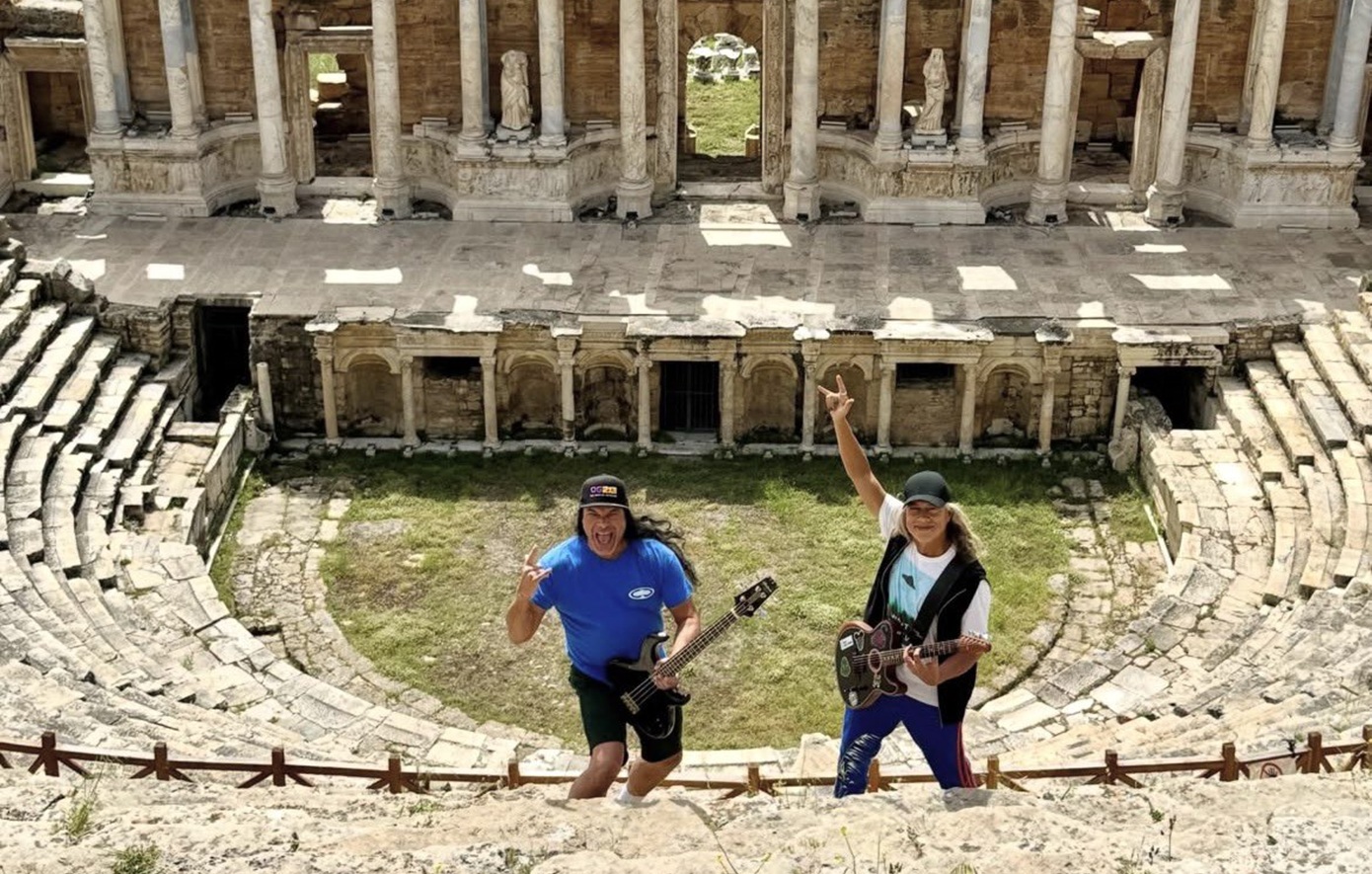 Μετά την Αθήνα στην Τουρκία: Οι Metallica στην Ιεράπολη της Φρυγίας, πατρίδα του Επίκτητου &#8211; «Για έμπνευση» λένε τουρκικά ΜΜΕ