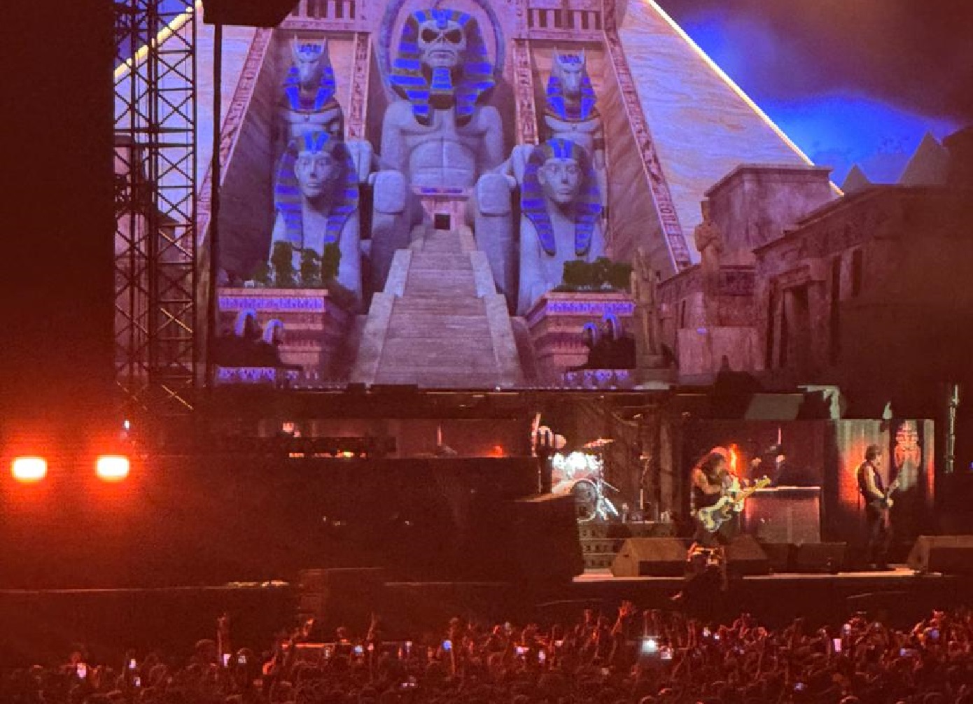 Χαμός στο ΟΑΚΑ: Οι Iron Maiden «γκρέμισαν» την Αθήνα με το πρώτο τραγούδι της βραδιάς