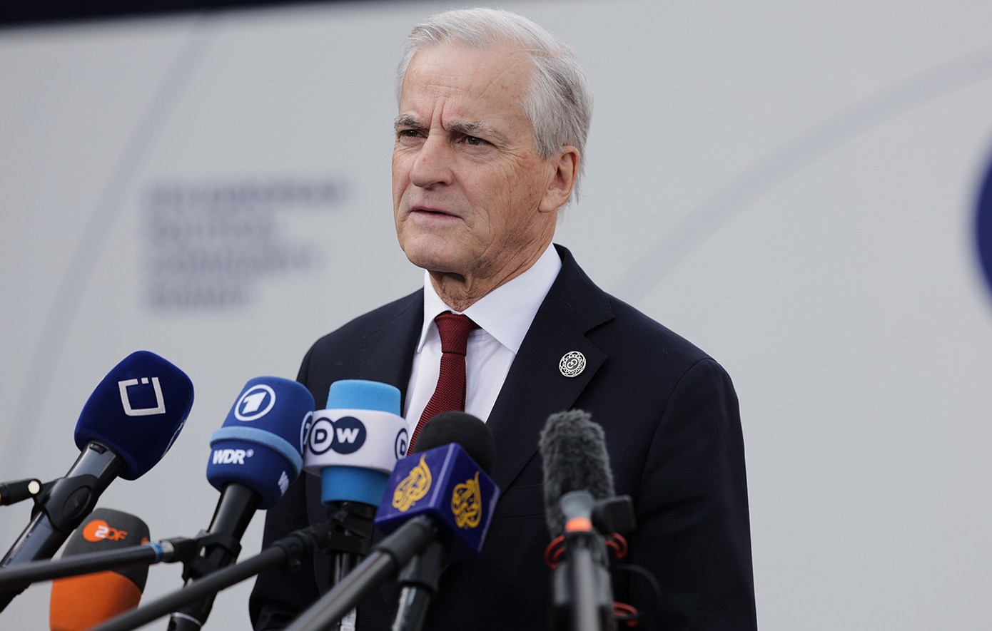 Γυρίζει την πλάτη στις ΗΠΑ η Νορβηγία και υπογράφει συμφωνία με Μακρόν για να προστατευτεί με γαλλικά πυρηνικά