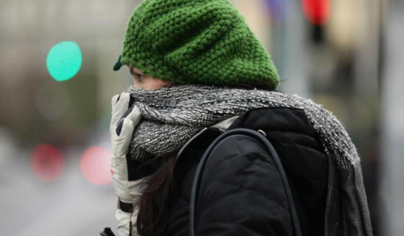 Πρωτομαγιά με&#8230; παλτό! Στις χαμηλότερες των 135 ετών η θερμοκρασία στην Αθήνα &#8211; Βελτιώνεται ο καιρός από Δευτέρα
