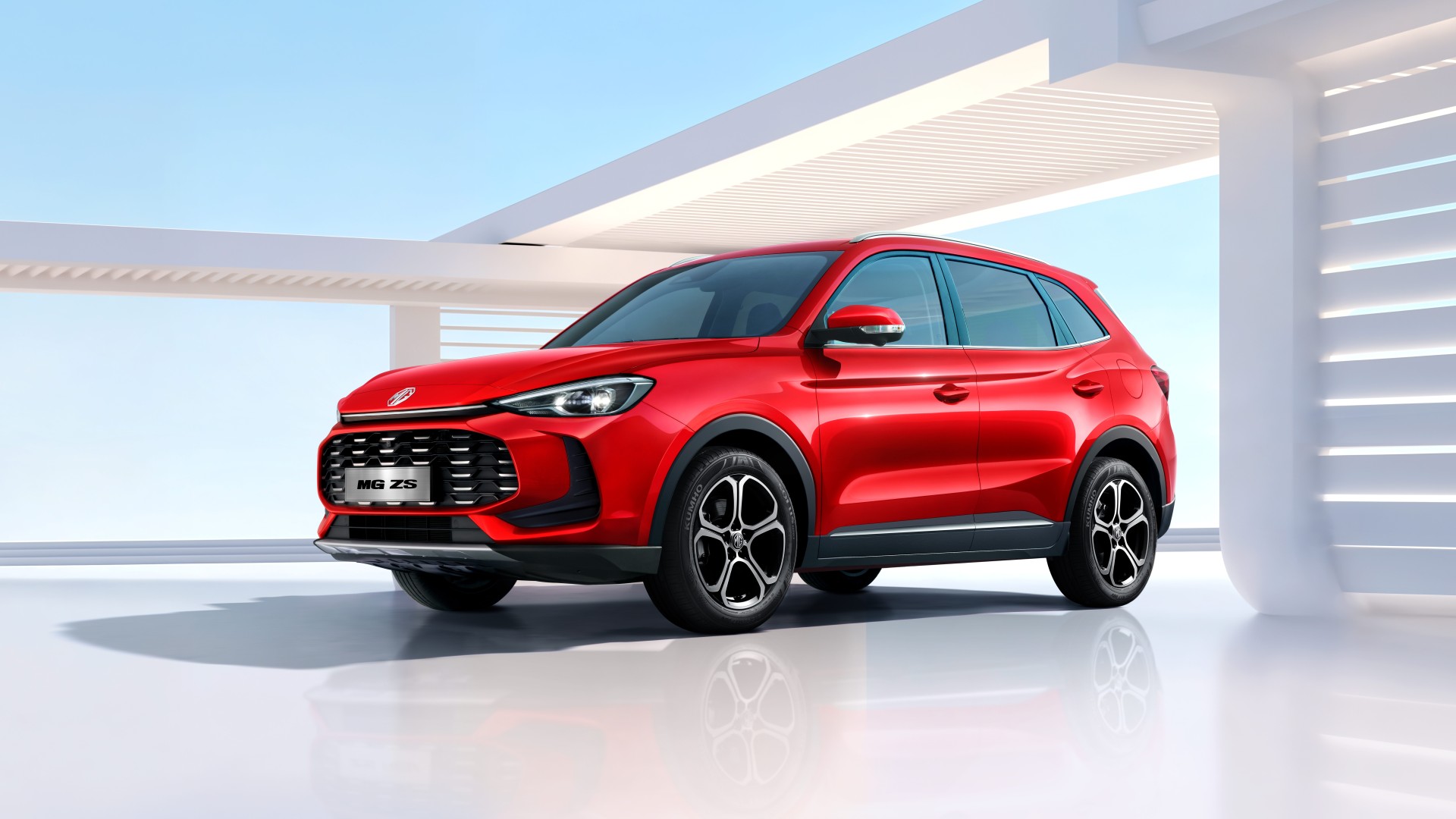 Η συνταγή της επιτυχίας του MG ZS Max