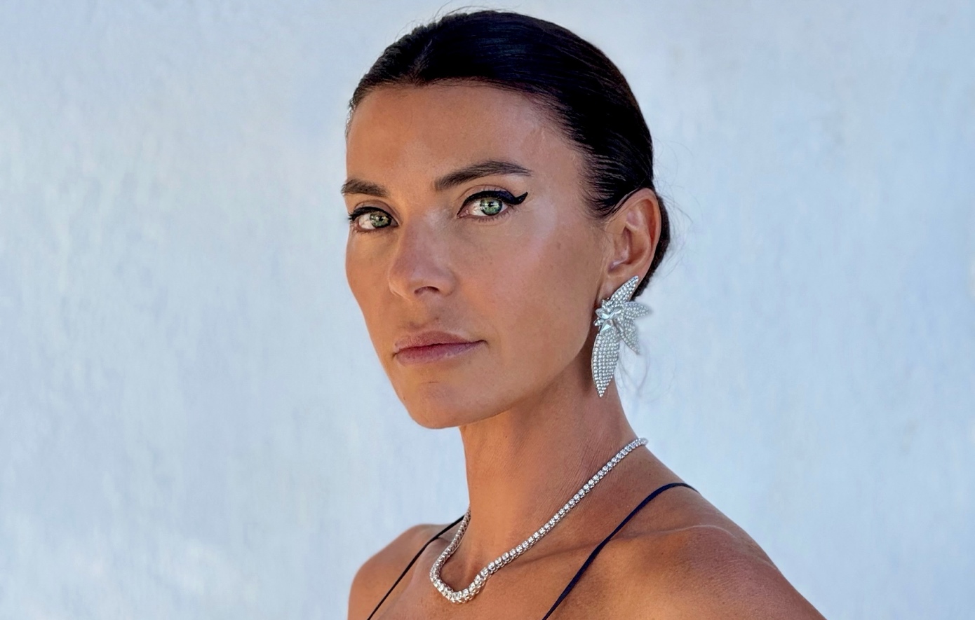 Marina Vernicos &#8211; «Η Ελλάδα είναι συναίσθημα»: Μία συζήτηση για την αισθητική, τη δημιουργία και τη δύναμη της προσφοράς