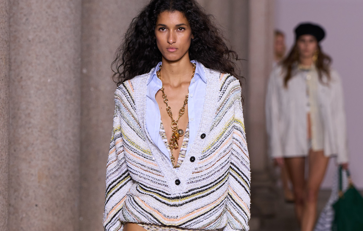 H&amp;M κομμάτια που θυμίζουν Missoni &#8211; Μοναδικές καλοκαιρινές επιλογές με luxury αισθητική