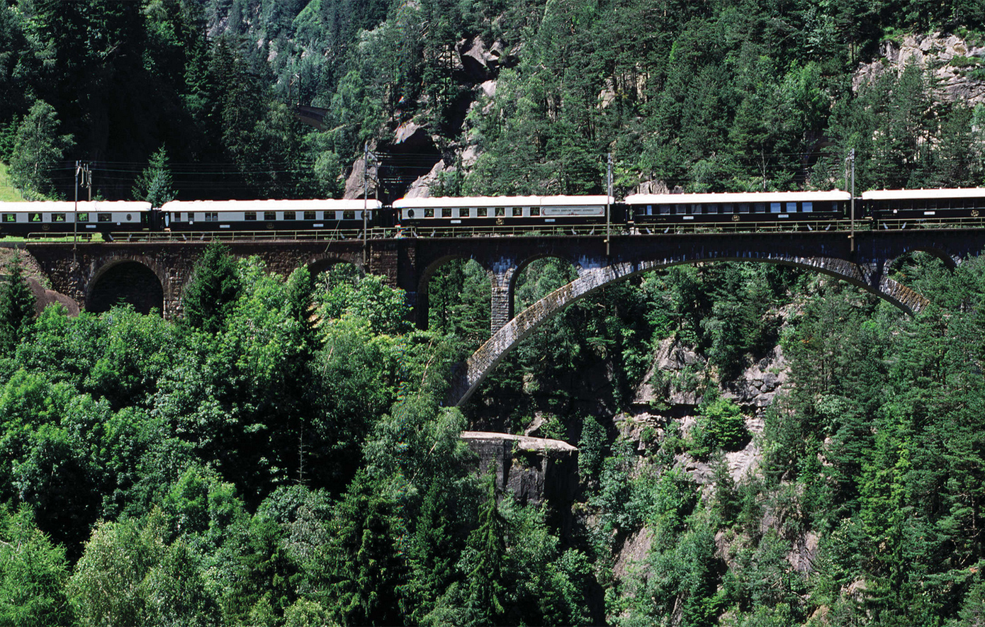 Venice- Simplon Orient Express: Το πιο αριστοκρατικό ταξίδι με τρένο στην Ευρώπη