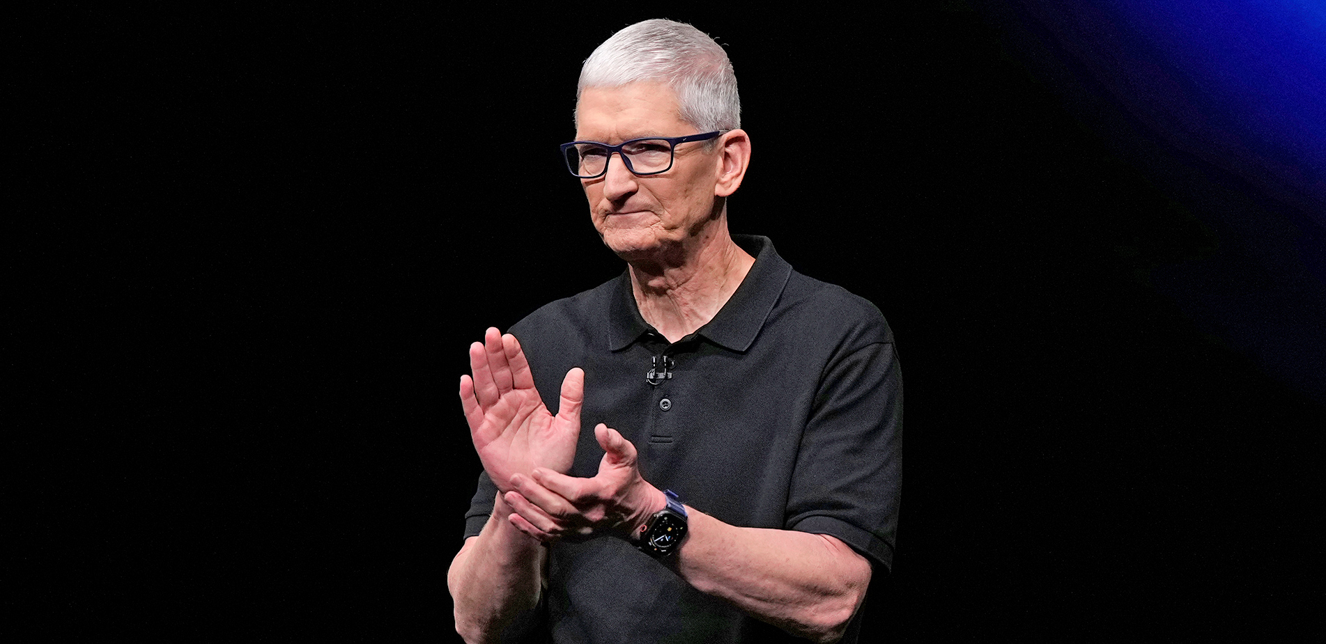 Η Apple μετά τον Τιμ Κουκ: Ένας μηχανικός παίρνει τα ηνία μιας αυτοκρατορίας 4 τρισ. δολαρίων