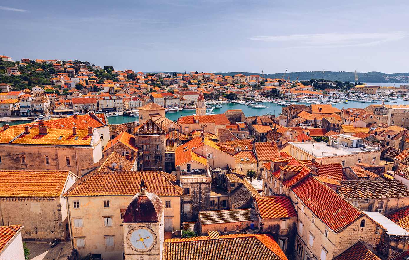 Trogir: Η μεσαιωνική πόλη στην Κροατία που μοιάζει ανέγγιχτη από τον χρόνο