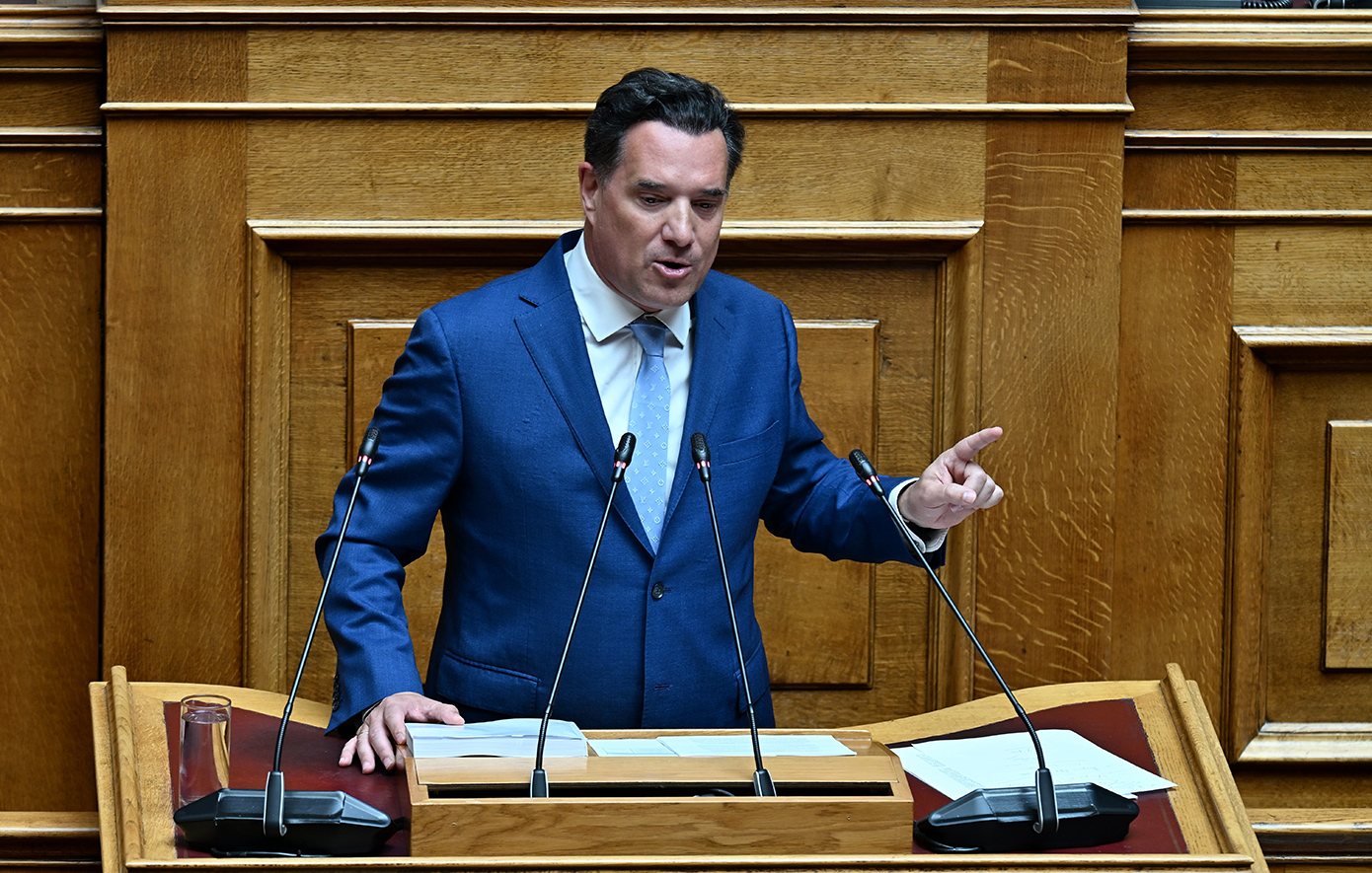Άδωνις Γεωργιάδης: «Δεν σηκώνω κουβέντα για την ηθική μου συγκρότηση &#8211; Σε μεγάλη πίεση ο Ανδρουλάκης» &#8211; Σκληρή κόντρα στη Βουλή