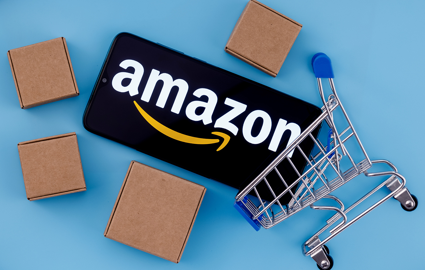 Γιατί η Amazon παραμένει σχεδόν ανίκητη στο ηλεκτρονικό εμπόριο &#8211; Οι λόγοι που δεν έχει σοβαρούς ανταγωνιστές στη Δύση